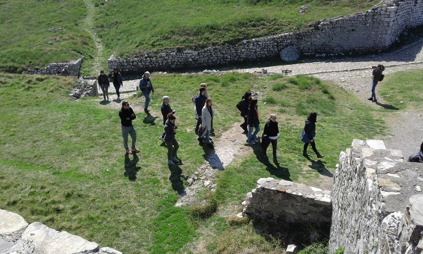Operatorët turistikë italianë vizitojnë kalanë e Shkodrës