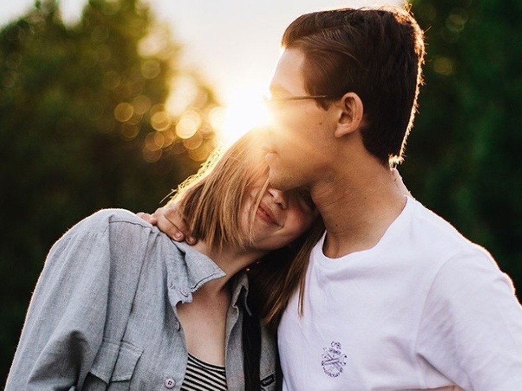 "Dashuria e parë nuk harrohet kurrë", shkenca tregon arsyet