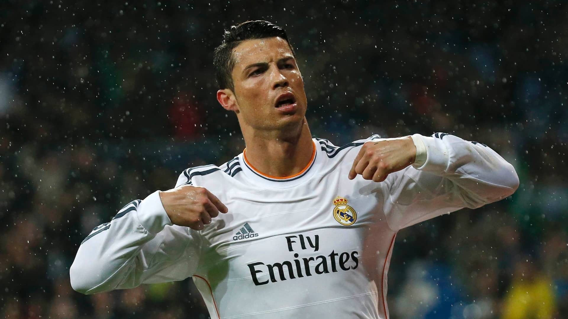Ronaldo kualifikon Realin në gjysmëfinale, Bajerni bie në shtesë