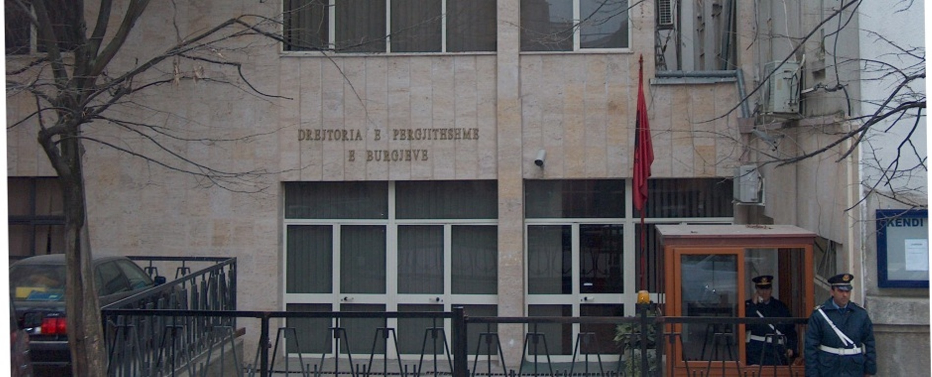 Tiranë, ndalohen 4 efektivë të Drejtorisë së Përgjithshme të Burgjeve