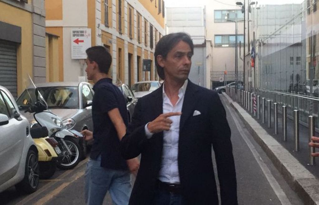 Inzaghi “rrugës” për në Shqipëri, klauzola që “po çmend” presidentin e Venecias