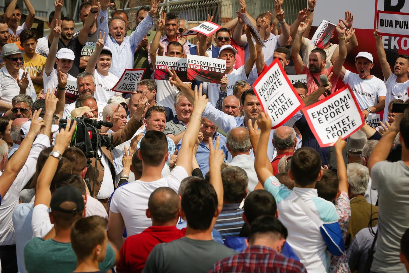 Basha në Korçë: Njerëzit janë lodhur nga mashtrimet e Ramës
