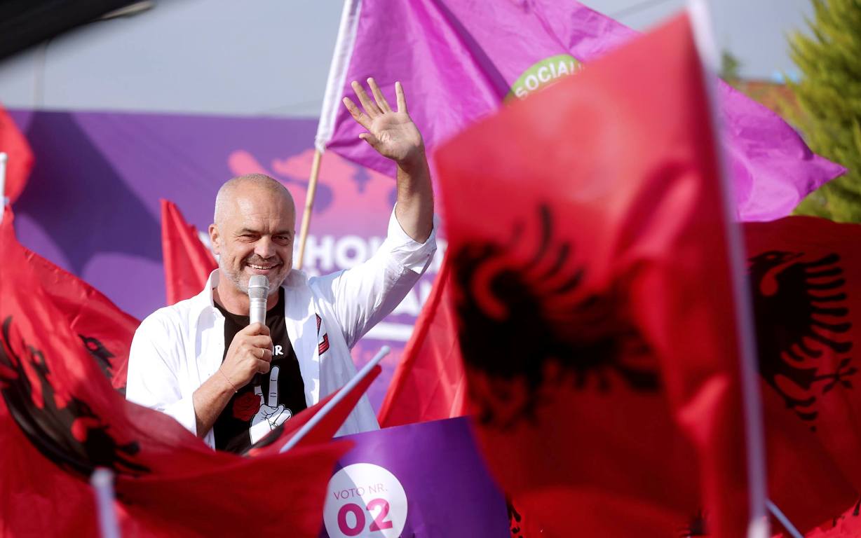 Prime Minister Rama meets with voters in Korça