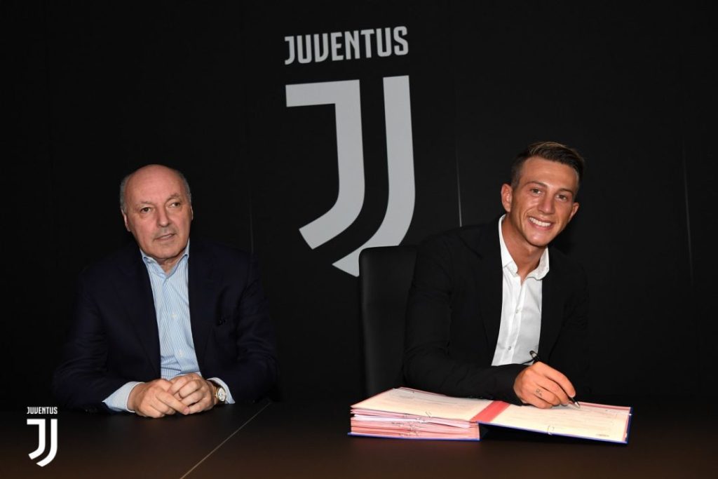 Juventus, firmos Federico Bernardeschi për 40 mln euro nga Fiorentina