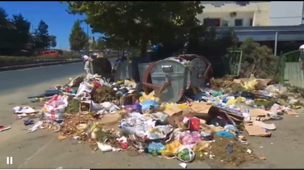 Wastes, Albanians are producing more and recycling less