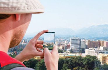 Turistët në Shqipëri rrinë mesatarisht 4-5 ditë, shpenzojnë 52 euro në secilën