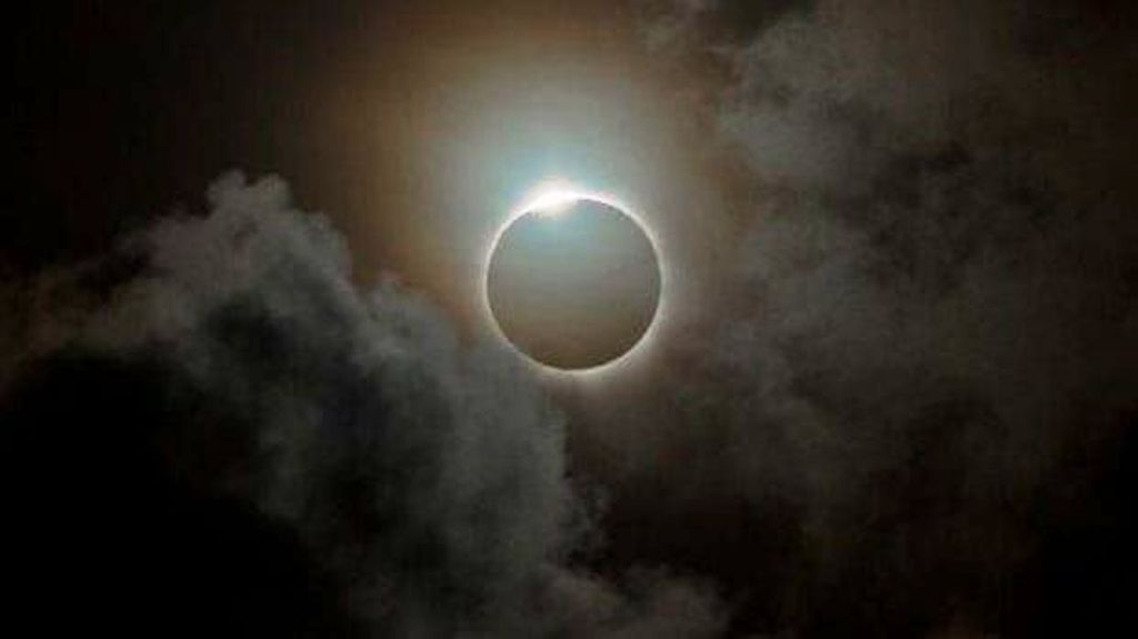 Të veçantat e eklipsit të plotë diellor në Amerikë