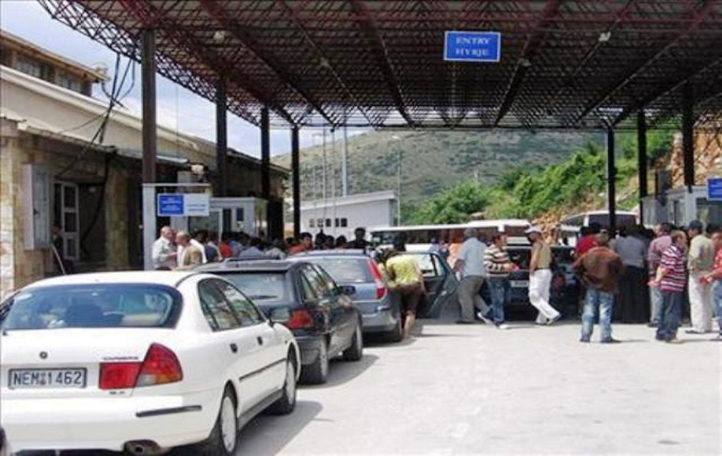 Rreth 4 mijë shqiptarë nuk u lejuan gjatë 6-muajve të fundit drejt vendeve Shengen për azil