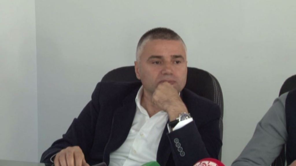 Idrizi thirrje prokurorisë së Janinës: Armand Duka ka kaluar kufirin me pasaportë false