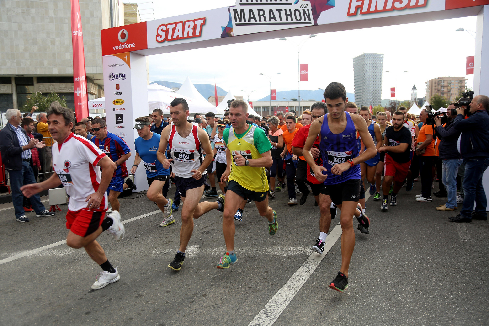 Maratona e Tiranës, priten 2500 atletë nga 40 vende të botës
