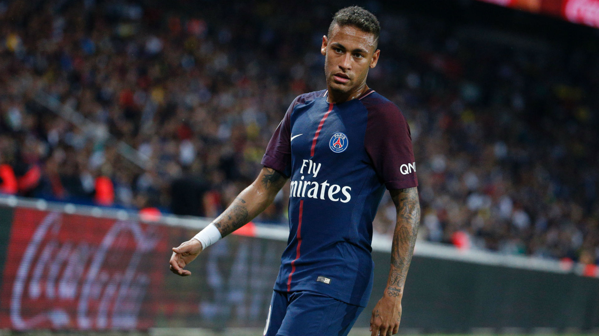 Real Madrid gati të bëjë "çmendurin", kërkon Neymar