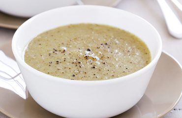 RECETA GATIMI/ Supa me dardhë dhe patate