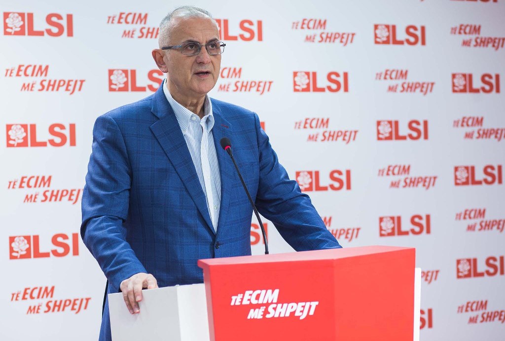 Ndërkombëtarët nxisin pjesëmarrjen e opozitës, reagon Vasili: Zgjedhjet s’janë fushata grumbullimi patatesh të kalbura të krimit