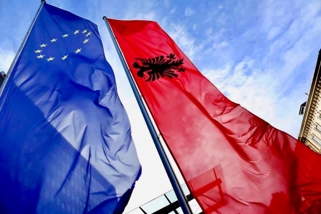 European Commission will not reinstate visas for ALbanians